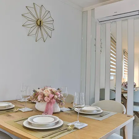 Apartamento Elegant Art Deco With Balcony *